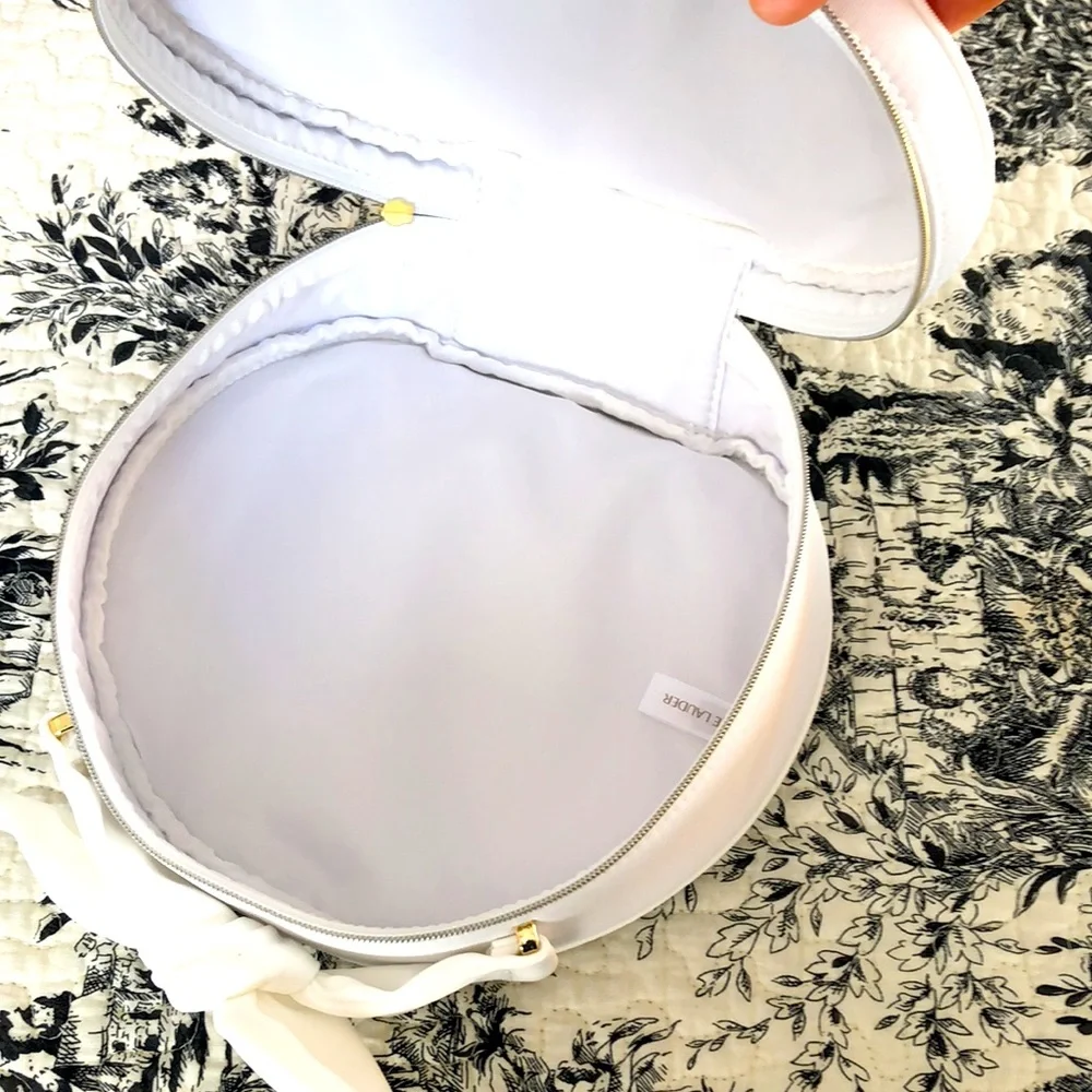 3/$25 Estée Lauder cosmetic bag